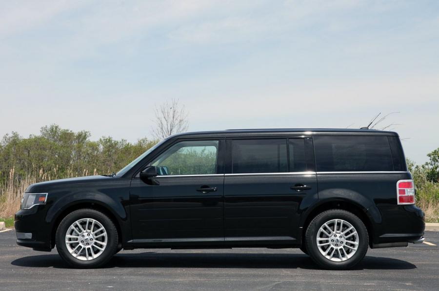  Ford Flex 2012 года  (фото 8 из 114)